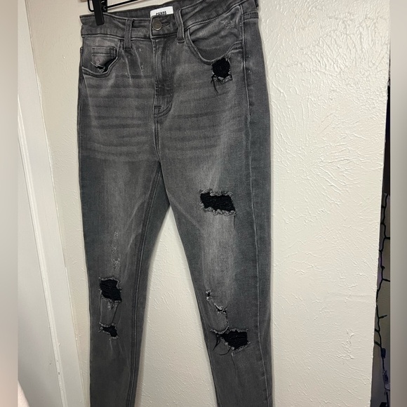 Ceros Distressed Gray Jeans for Women - Picture 6 of 7